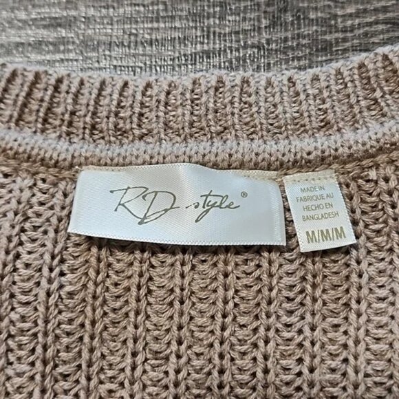 🌷 RD Style v-neck Sweater 🌷 - Picture 2 of 5